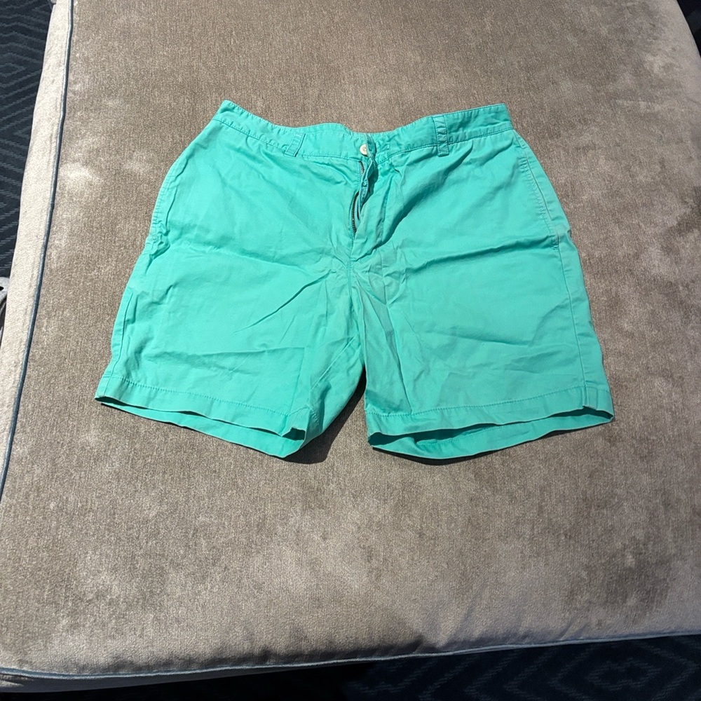 Men's Vineyard Vines Green Shorts